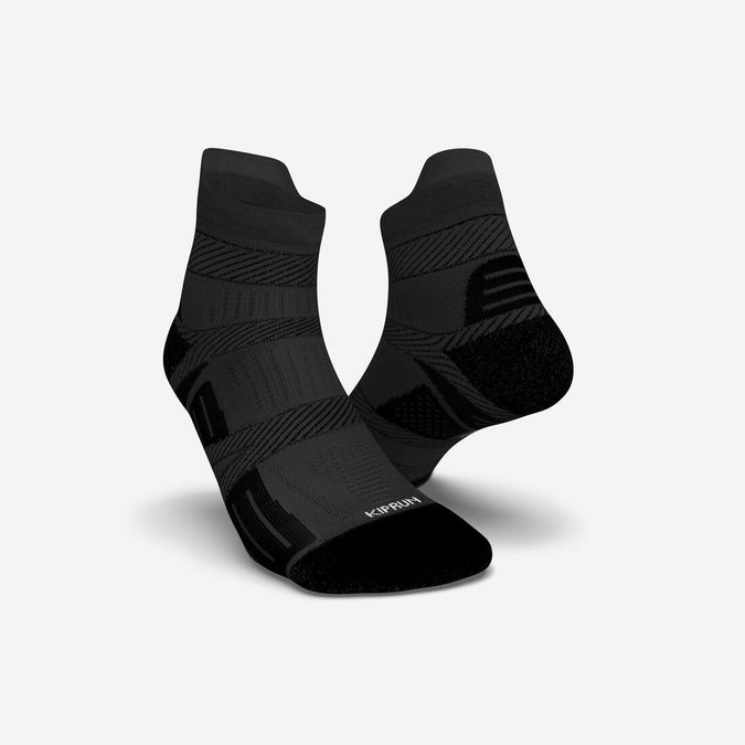 





CALCETINES DE RUNNING FINOS STRAP NEGRO, photo 1 of 6